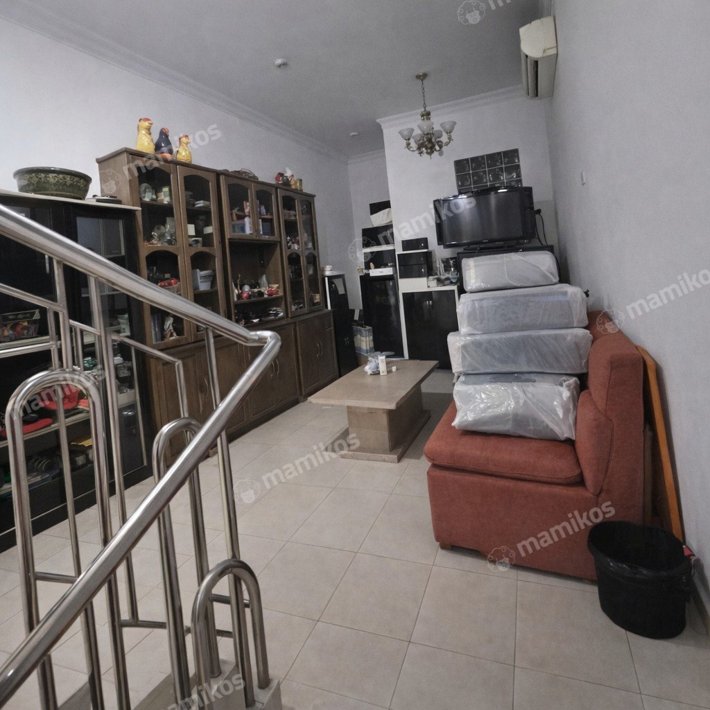 Rumah Sertifikat SHM 4 Kamar Tidur 4 Kamar Mandi Tambora Jakarta Barat - Photo 3