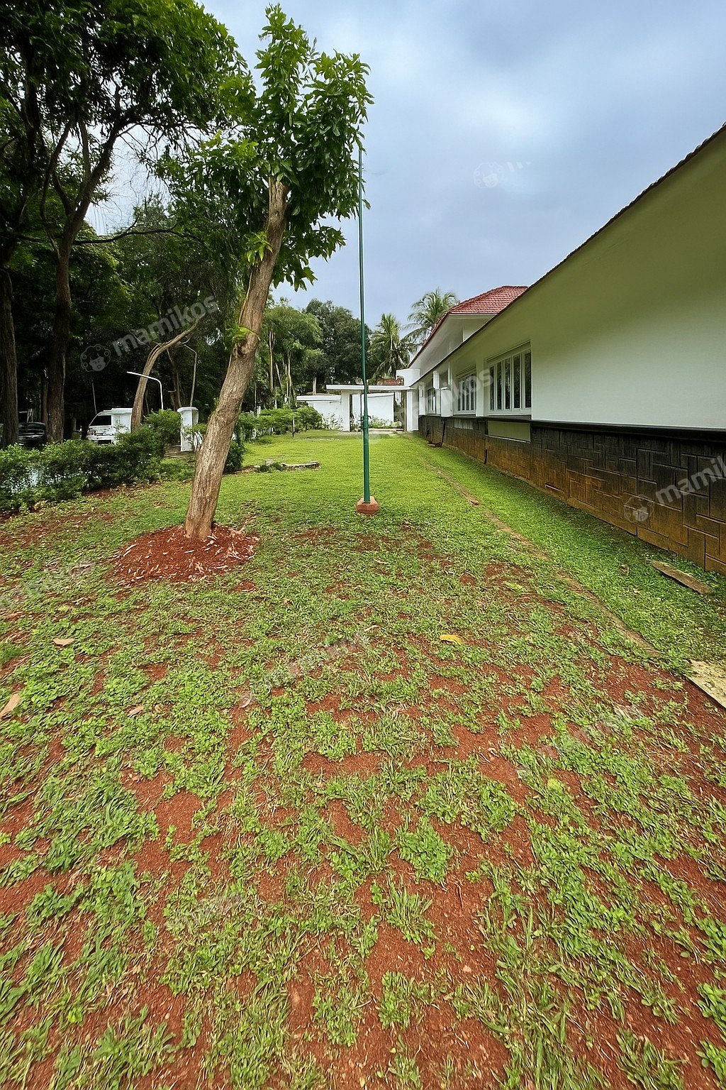Rumah Sertifikat SHM 4 Kamar Tidur 4 Kamar Mandi Kebayoran Baru Jakarta Selatan - Photo 3