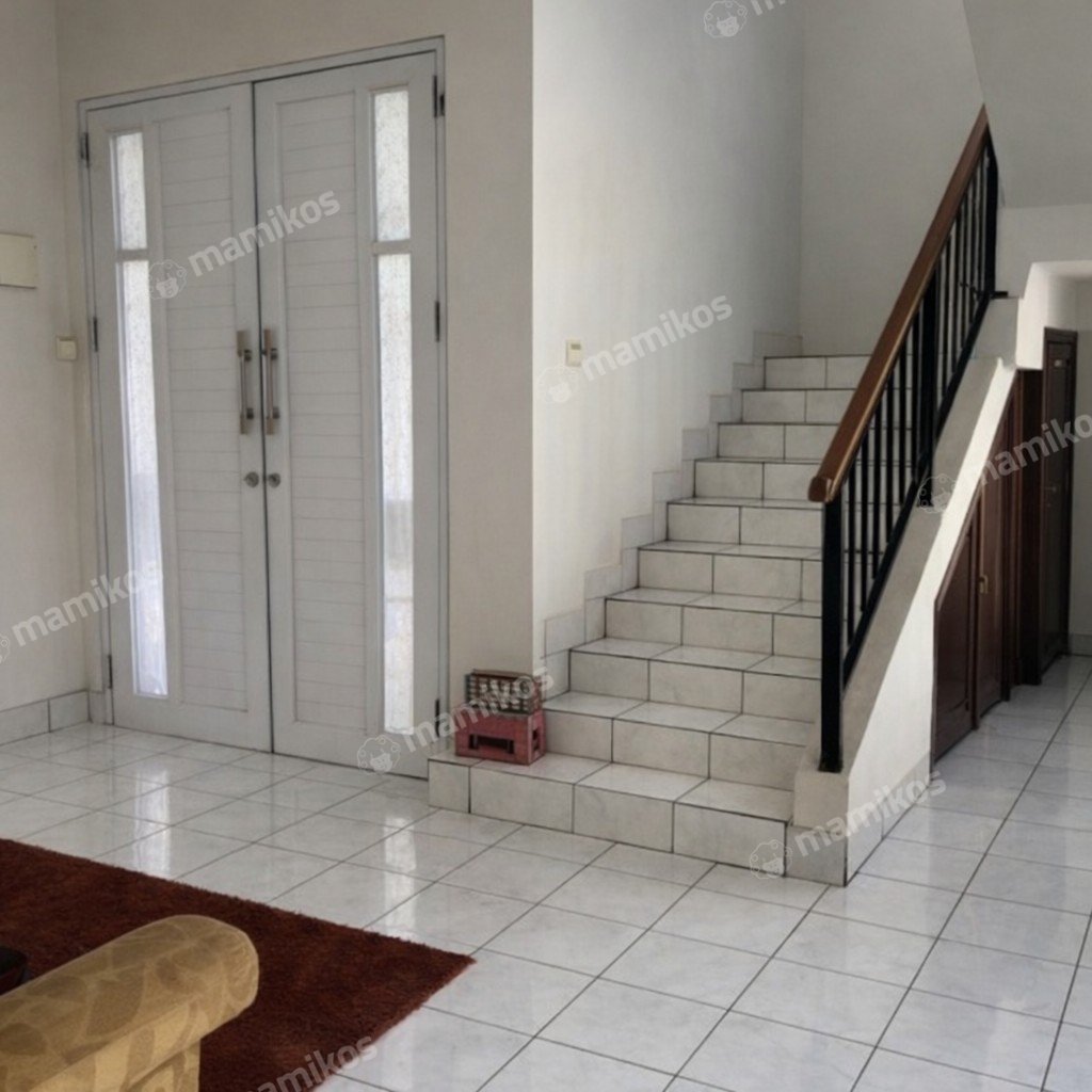 Rumah Sertifikat SHM 3 Kamar Tidur 3 Kamar Mandi Legenda Wisata Jakarta Timur - Photo 5