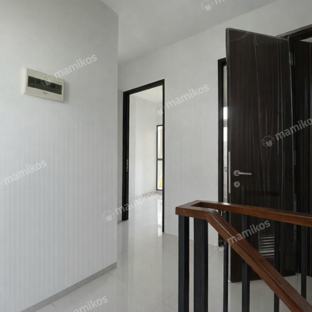 Rumah Sertifikat SHM 2 Kamar Tidur 2 Kamar Mandi Semanan Jakarta Barat - Photo 3