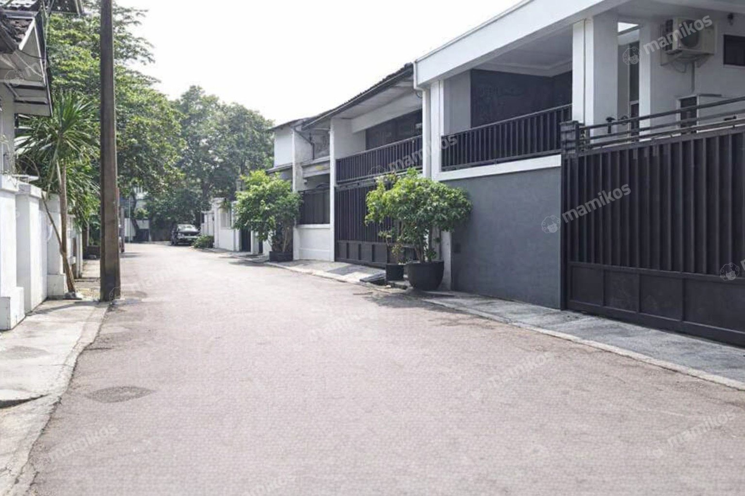 Rumah Sertifikat SHM 3 Kamar Tidur 2 Kamar Mandi Kayu Putih Jakarta Timur - Photo 2