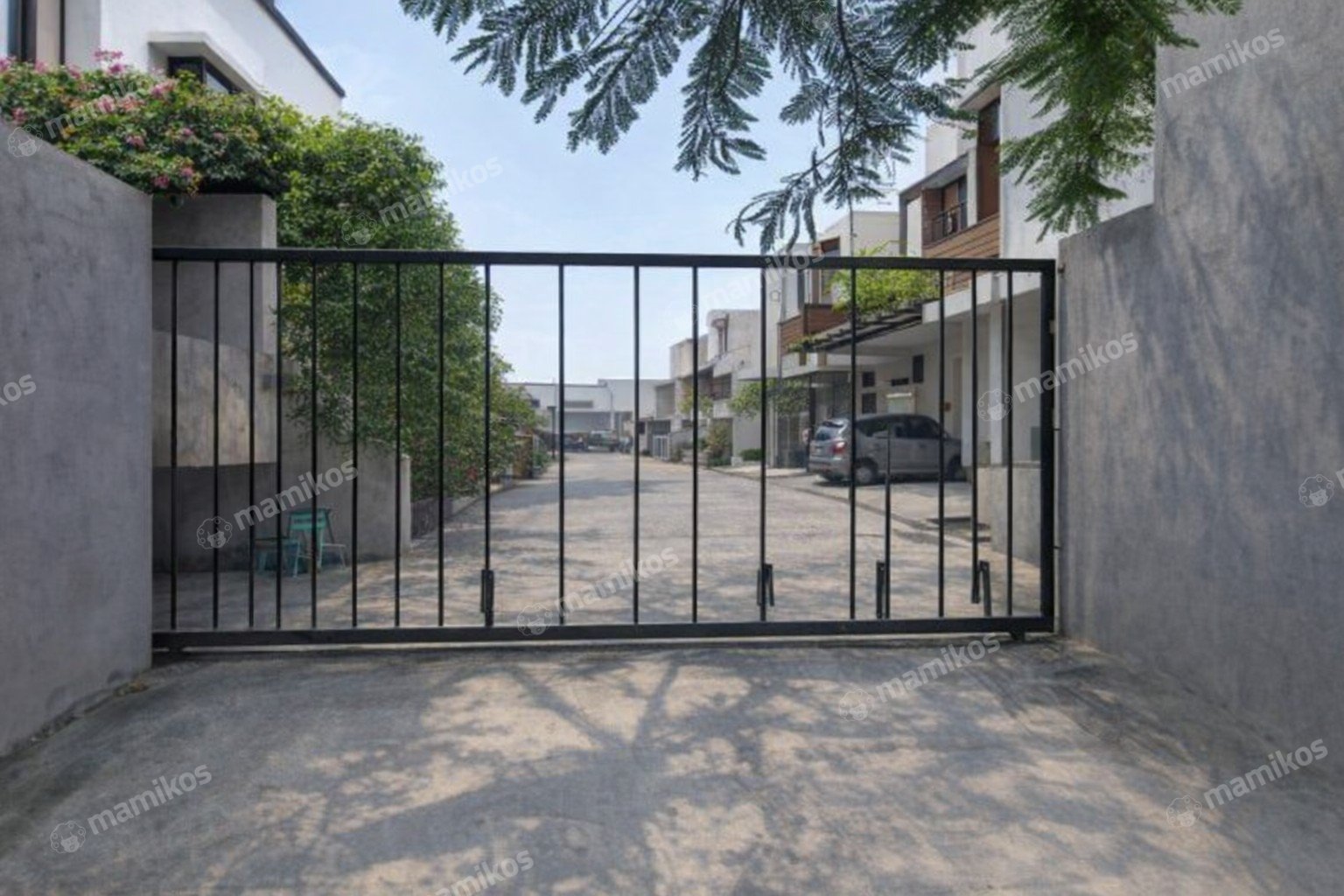 Rumah Sertifikat SHM 4 Kamar Tidur 3 Kamar Mandi Bintaro Jakarta Selatan - Photo 2