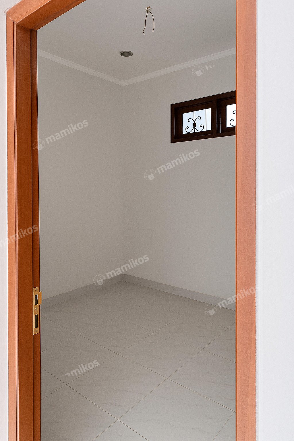 Rumah Sertifikat SHM 3 Kamar Tidur 3 Kamar Mandi Duri Kepa Jakarta Barat - Photo 4