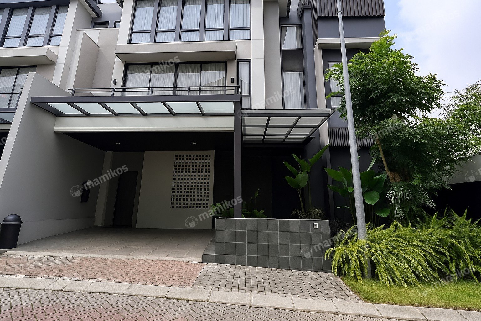 Rumah 3KT 4KM Cirendeu Jakarta Selatan