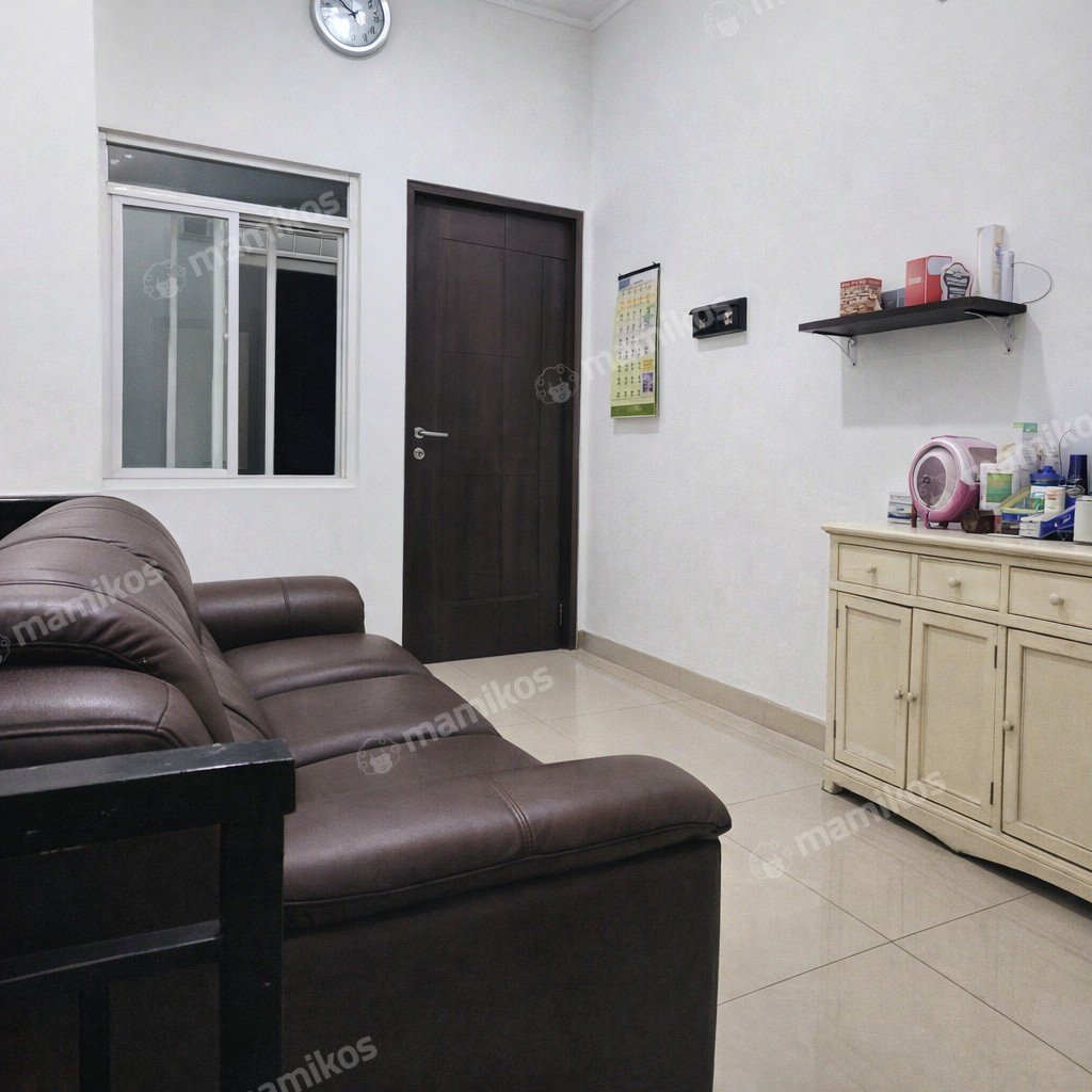Rumah Sertifikat SHM 4 Kamar Tidur 3 Kamar Mandi Tanjung Duren Jakarta Barat - Photo 5