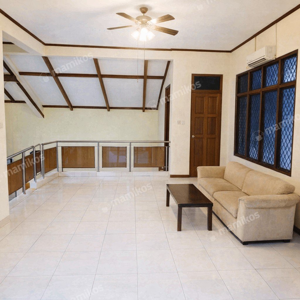 Rumah Sertifikat SHM 4 Kamar Tidur 5 Kamar Mandi Pondok Indah Jakarta Selatan - Photo 3