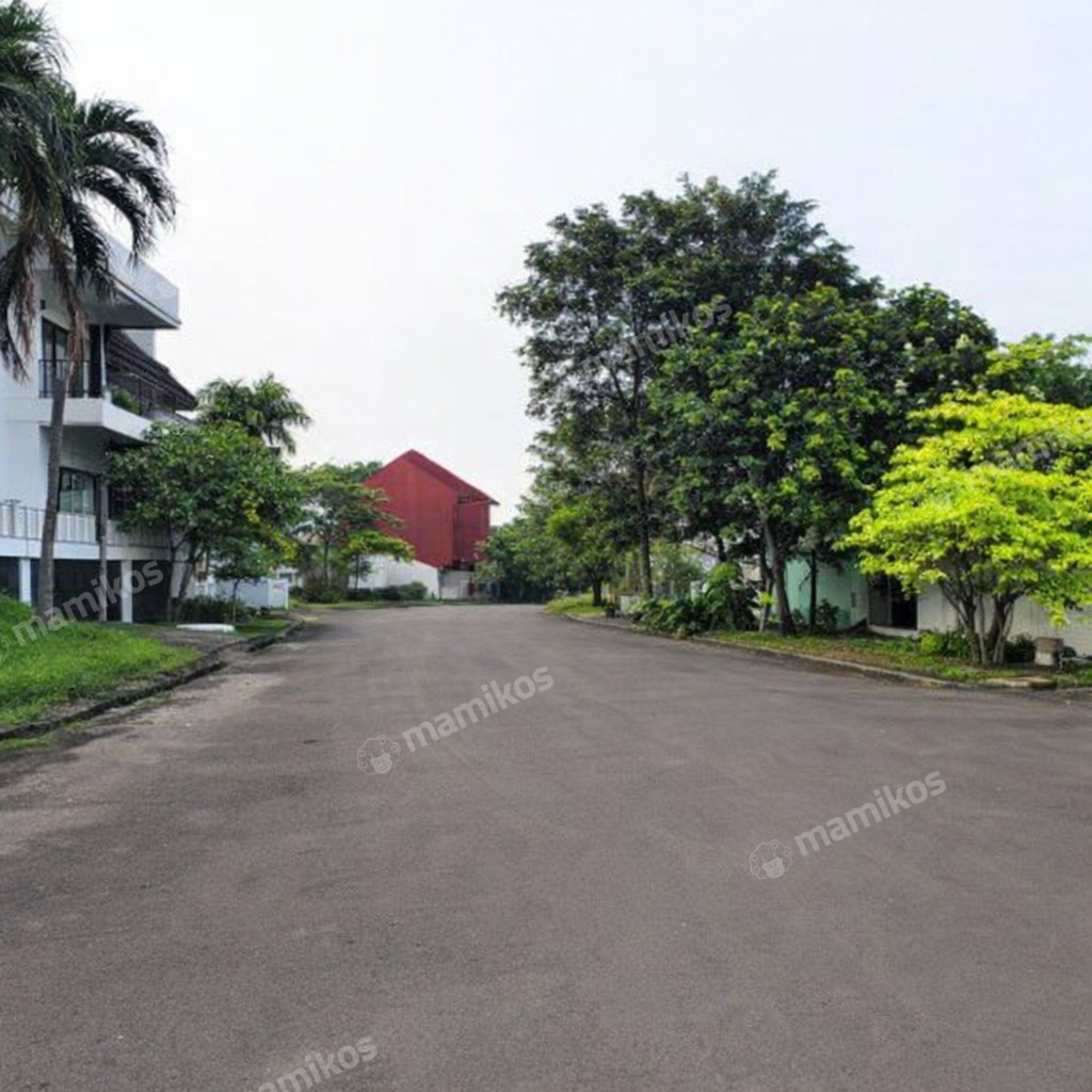 Rumah Sertifikat SHM 5 Kamar Tidur 4 Kamar Mandi Intercon Jakarta Barat - Photo 3