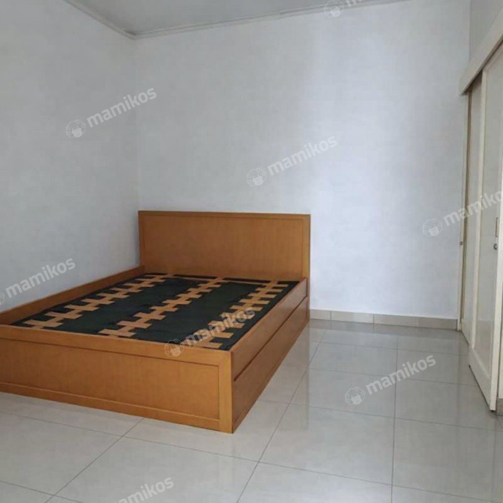 Rumah Sertifikat SHM 4 Kamar Tidur 5 Kamar Mandi Jakarta Garden City Jakarta Timur - Photo 2