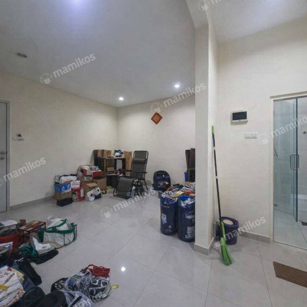 Rumah Sertifikat SHM 2 Kamar Tidur 2 Kamar Mandi Taman Surya Jakarta Barat - Photo 4