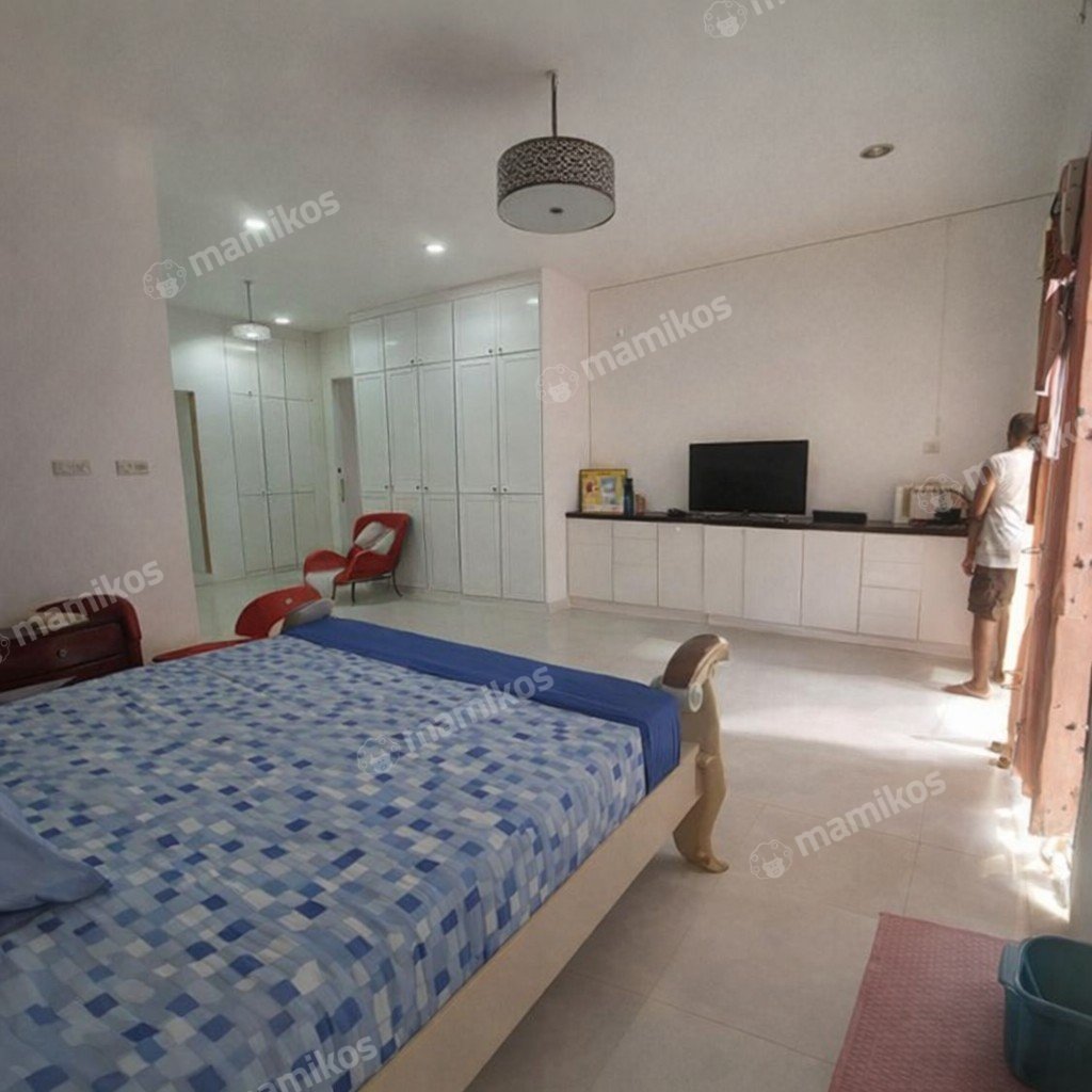 Rumah Sertifikat SHM 4 Kamar Tidur 4 Kamar Mandi Pantai Indah Kapuk Jakarta Utara - Photo 2