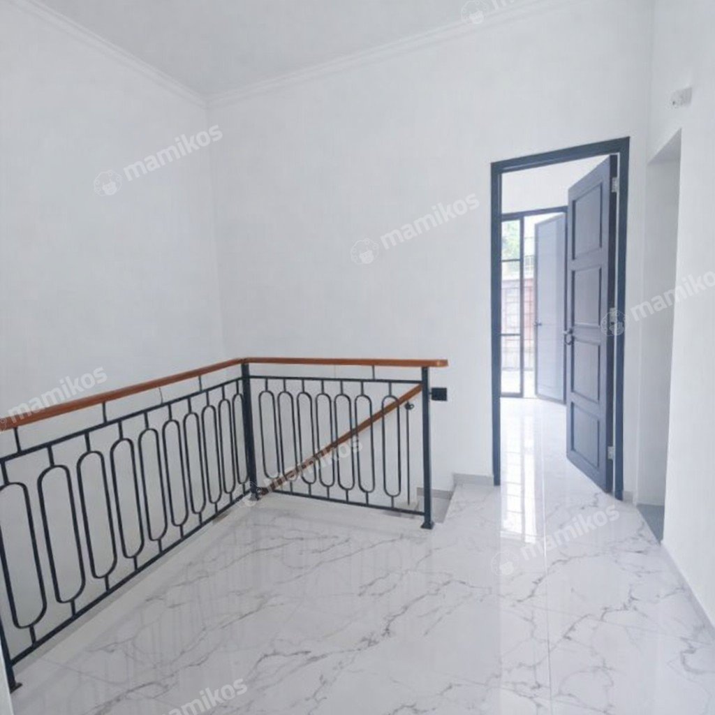 Rumah Sertifikat SHM 3 Kamar Tidur 2 Kamar Mandi Ciracas Jakarta Timur - Photo 4