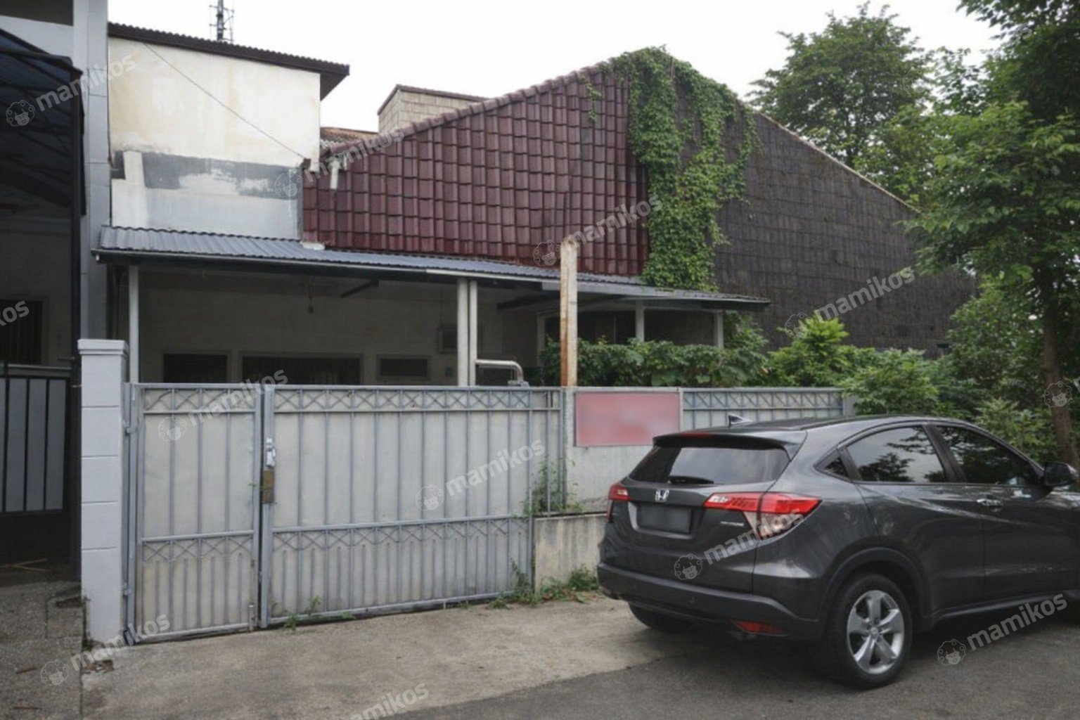 Rumah Sertifikat SHM 3 Kamar Tidur 3 Kamar Mandi Pulomas Jakarta Timur