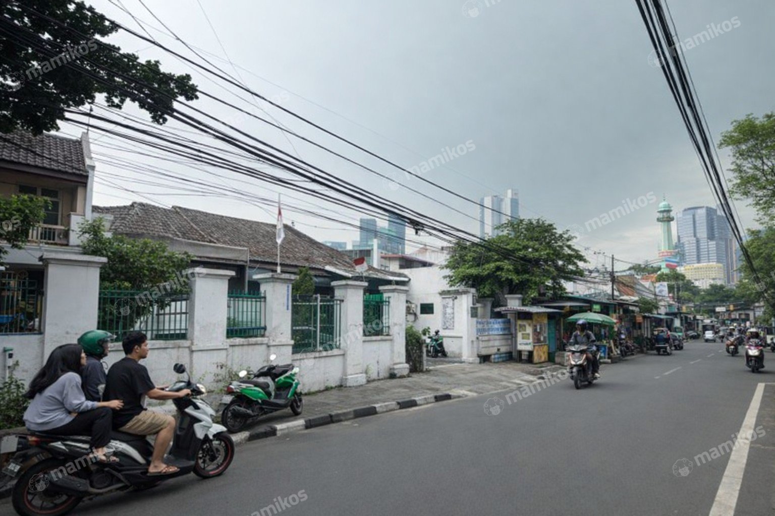 Rumah Sertifikat SHM 6 Kamar Tidur 3 Kamar Mandi Mampang Prapatan Jakarta Selatan - Photo 5