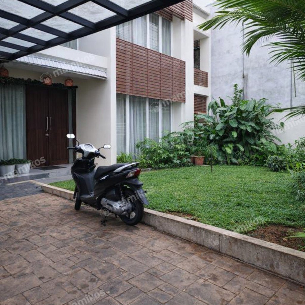 Rumah Sertifikat SHM 4 Kamar Tidur 1 Kamar Mandi Pondok Indah Jakarta Selatan - Photo 2