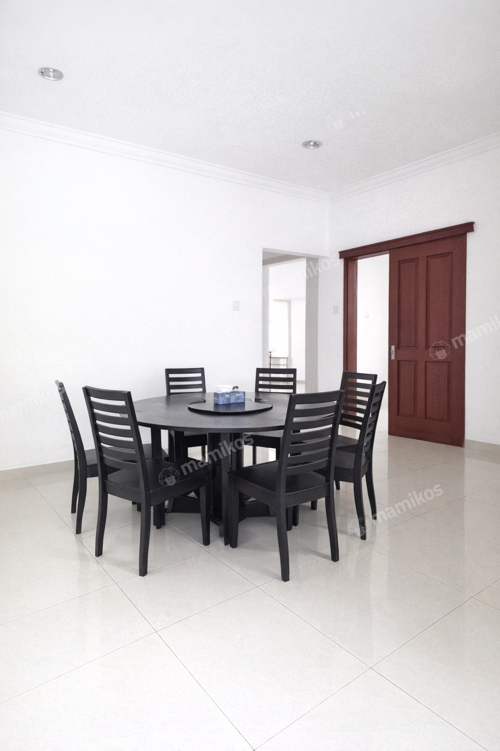 Rumah Sertifikat SHM 3 Kamar Tidur 3 Kamar Mandi Kemang Jakarta Selatan - Photo 2