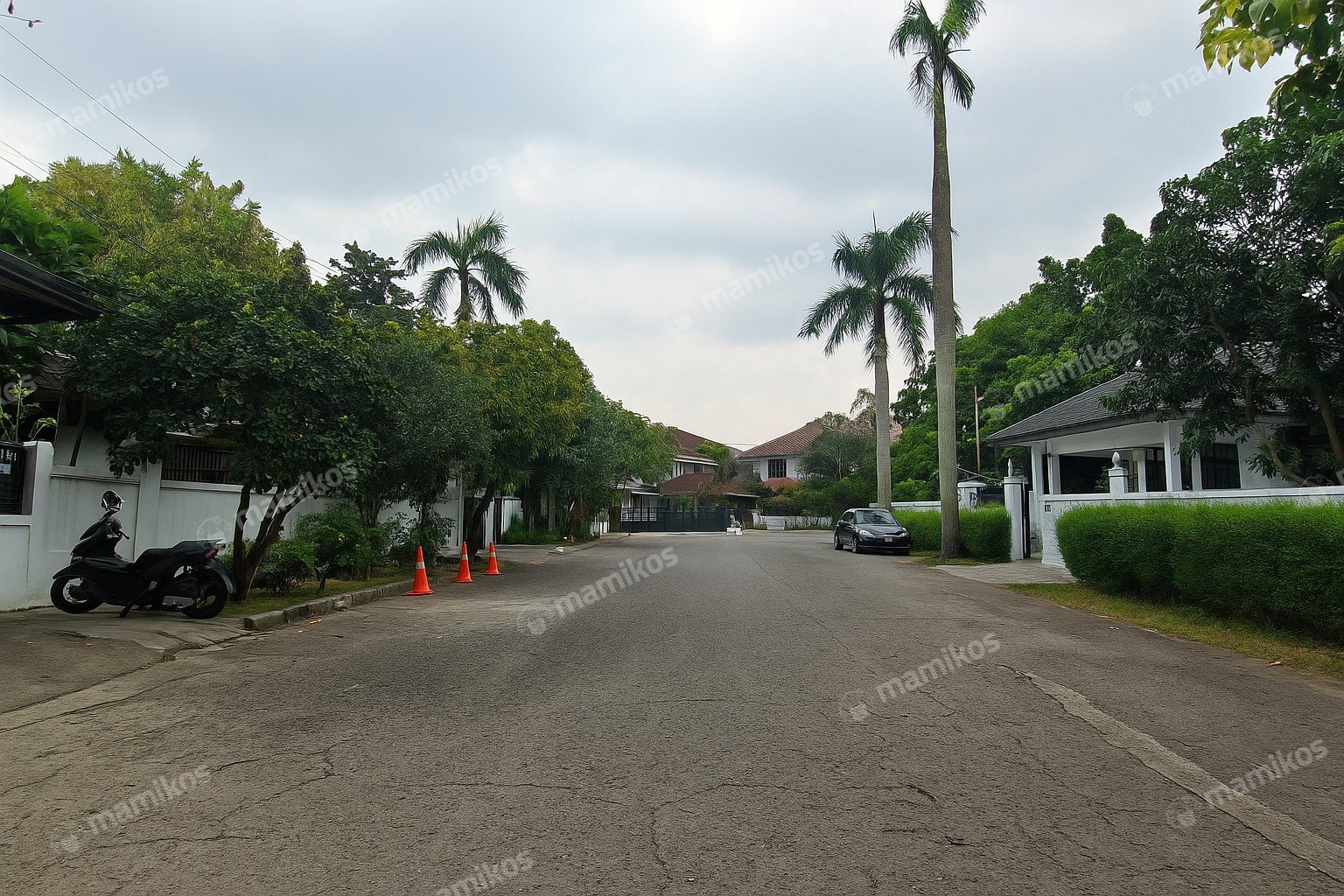 Rumah Sertifikat SHM 4 Kamar Tidur 4 Kamar Mandi Lebak Bulus Jakarta Selatan - Photo 3