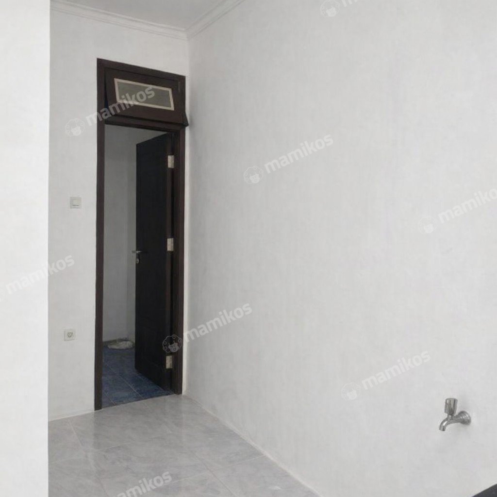 Rumah Sertifikat HGB 4 Kamar Tidur 3 Kamar Mandi Kalideres Jakarta Barat - Photo 4