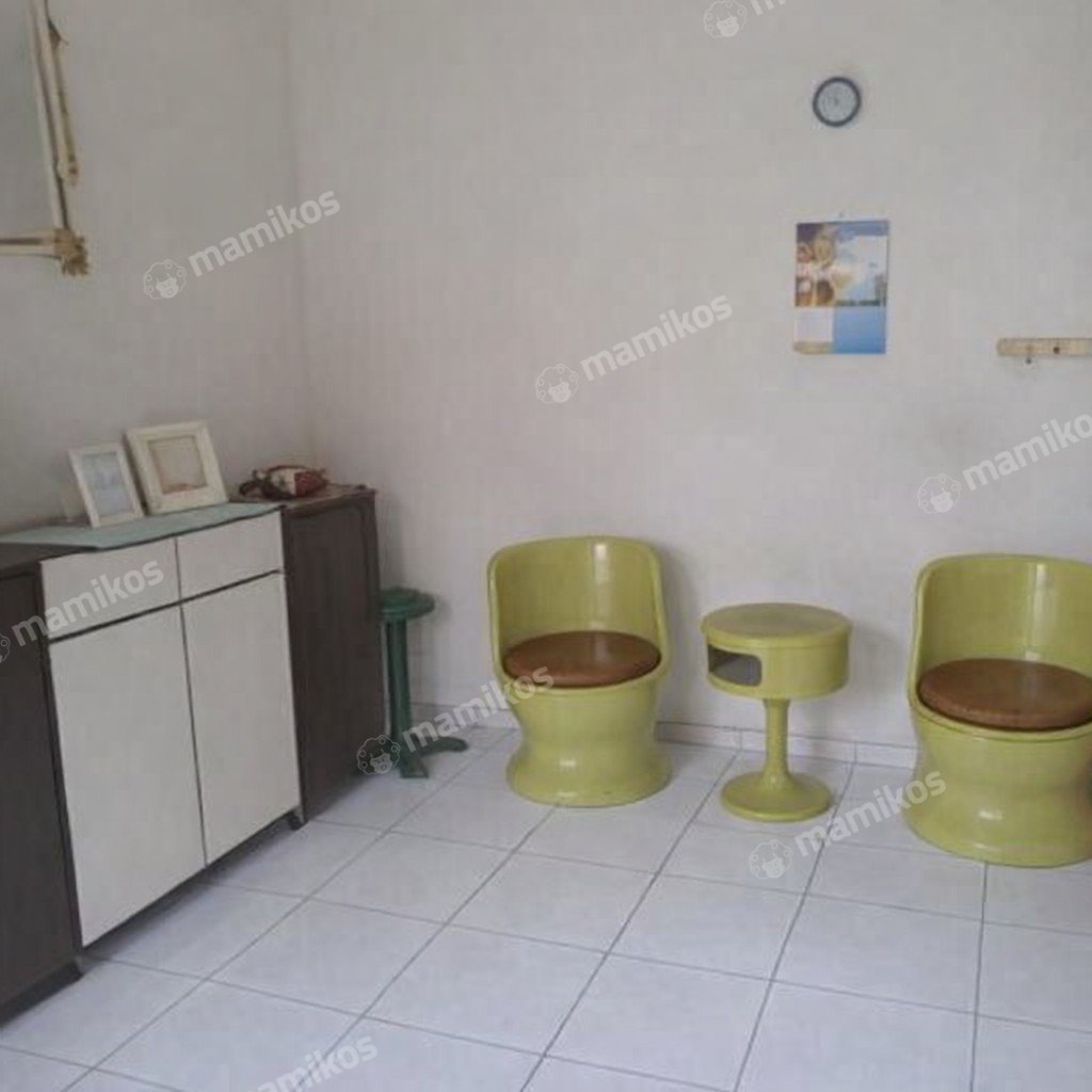 Rumah Sertifikat SHM 3 Kamar Tidur 3 Kamar Mandi Kepa Duri Jakarta Barat - Photo 3