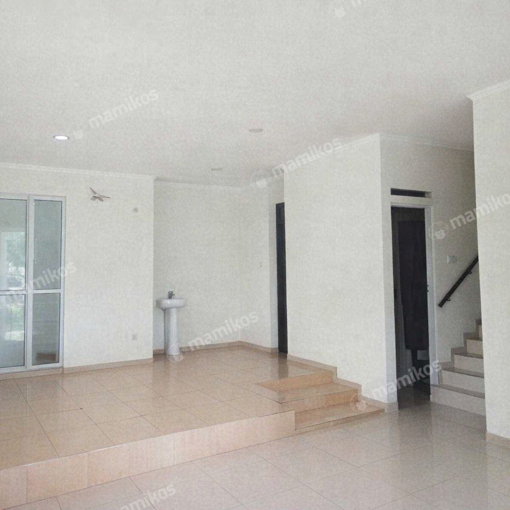 Rumah 4 Kamar Tidur 2 Kamar Mandi 2 Lantai Cengkareng Jakarta Barat - Photo 2