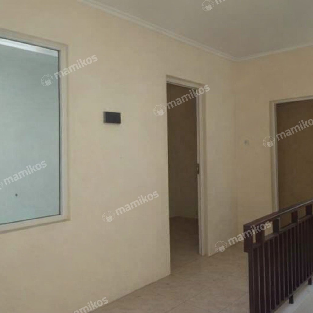Rumah 4 Kamar Tidur 2 Kamar Mandi 2 Lantai Cengkareng Jakarta Barat - Photo 3