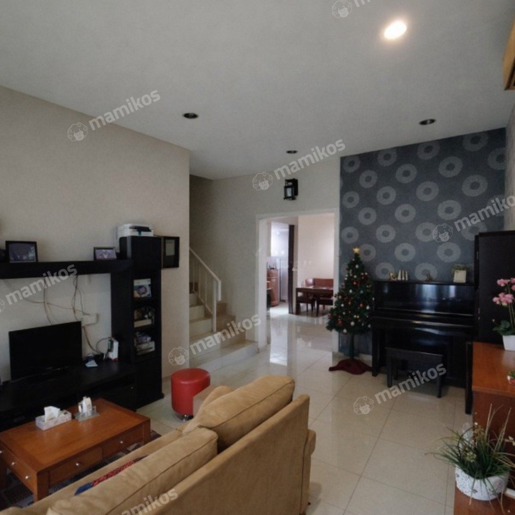 Rumah Sertifikat SHM 5 Kamar Tidur 4 Kamar Mandi Puri Mansion Jakarta Barat - Photo 2