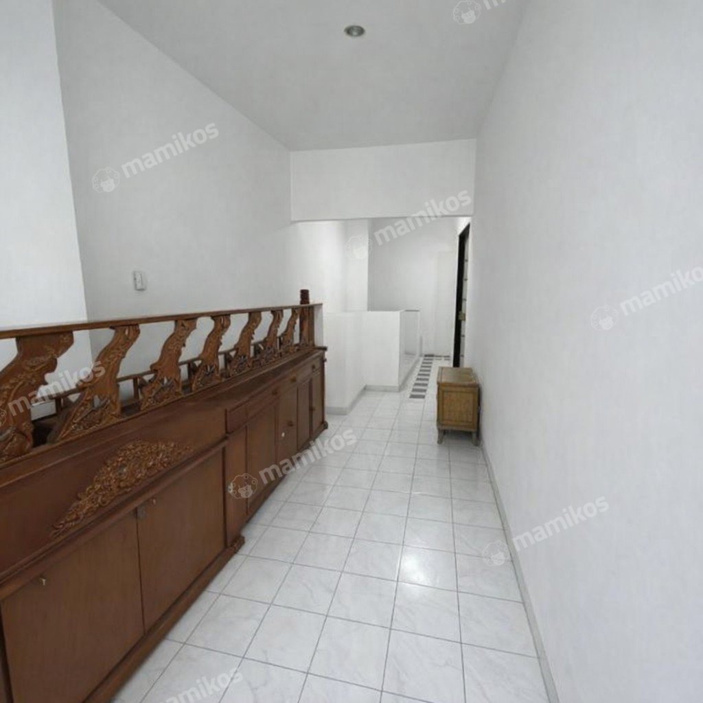 Rumah Sertifikat SHM 3 Kamar Tidur 4 Kamar Mandi Lebak Bulus Jakarta Selatan - Photo 5