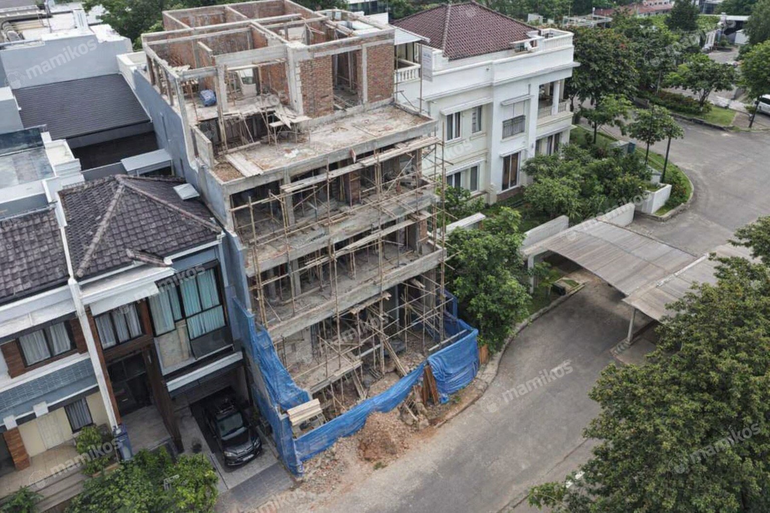 Rumah Sertifikat SHM 3 Kamar Tidur 4 Kamar Mandi Pantai Indah Kapuk Jakarta Utara - Photo 2