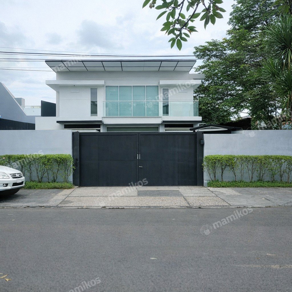 Rumah Sertifikat SHM 4 Kamar Tidur 5 Kamar Mandi Cilandak Jakarta Selatan - Photo 2