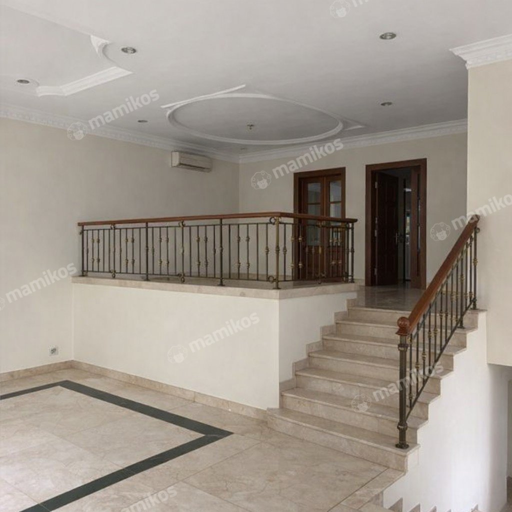 Rumah Sertifikat SHM 5 Kamar Tidur 5 Kamar Mandi Kelapa Gading Jakarta Utara - Photo 4