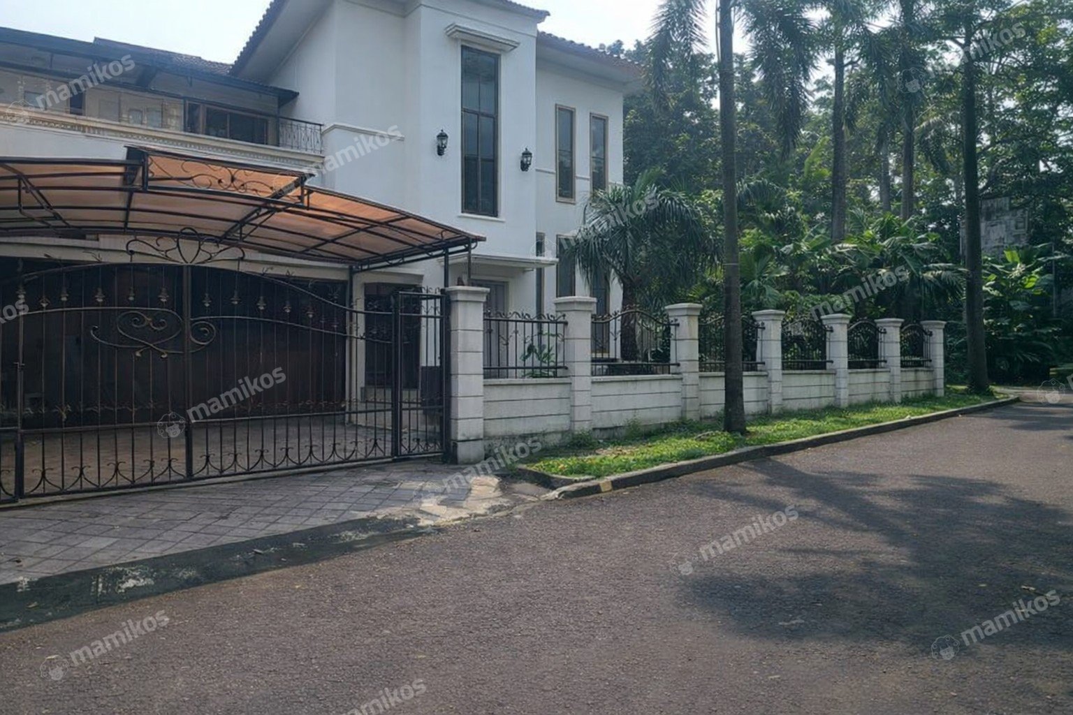 Rumah Sertifikat SHM 4 Kamar Tidur 4 Kamar Mandi Bintaro Jakarta Selatan