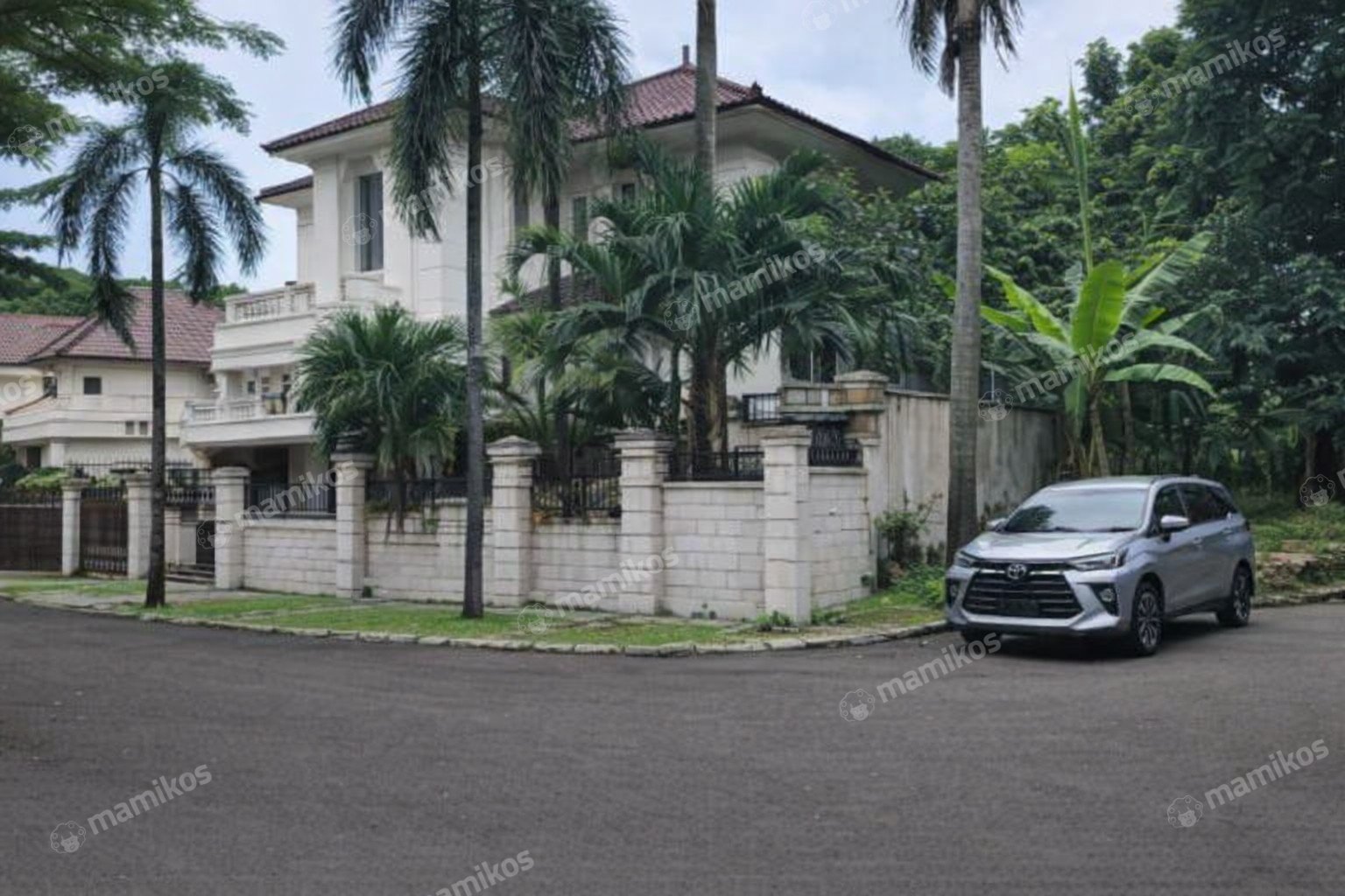 Rumah Sertifikat SHM 4 Kamar Tidur 4 Kamar Mandi Bintaro Jakarta Selatan - Photo 3