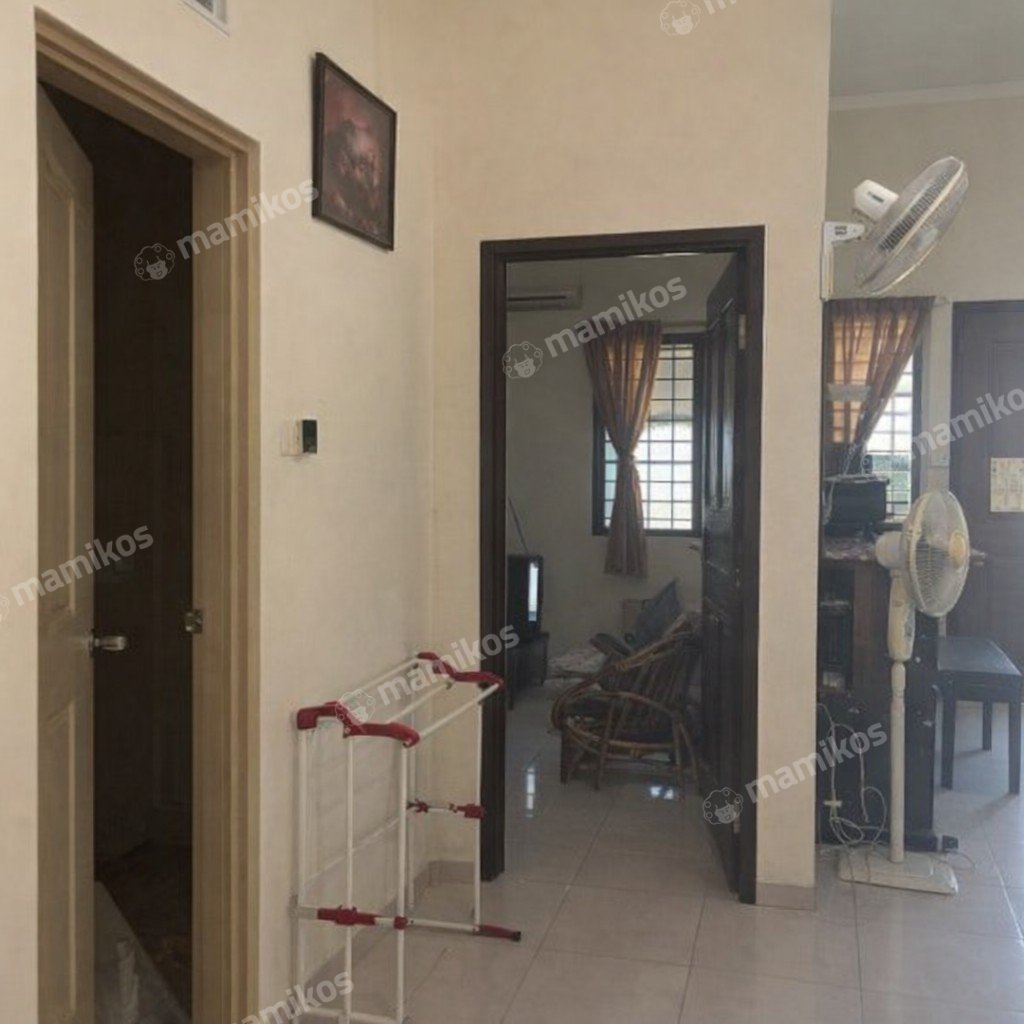 Rumah Sertifikat SHM 4 Kamar Tidur 3 Kamar Mandi Tanjung Duren Jakarta Barat - Photo 5