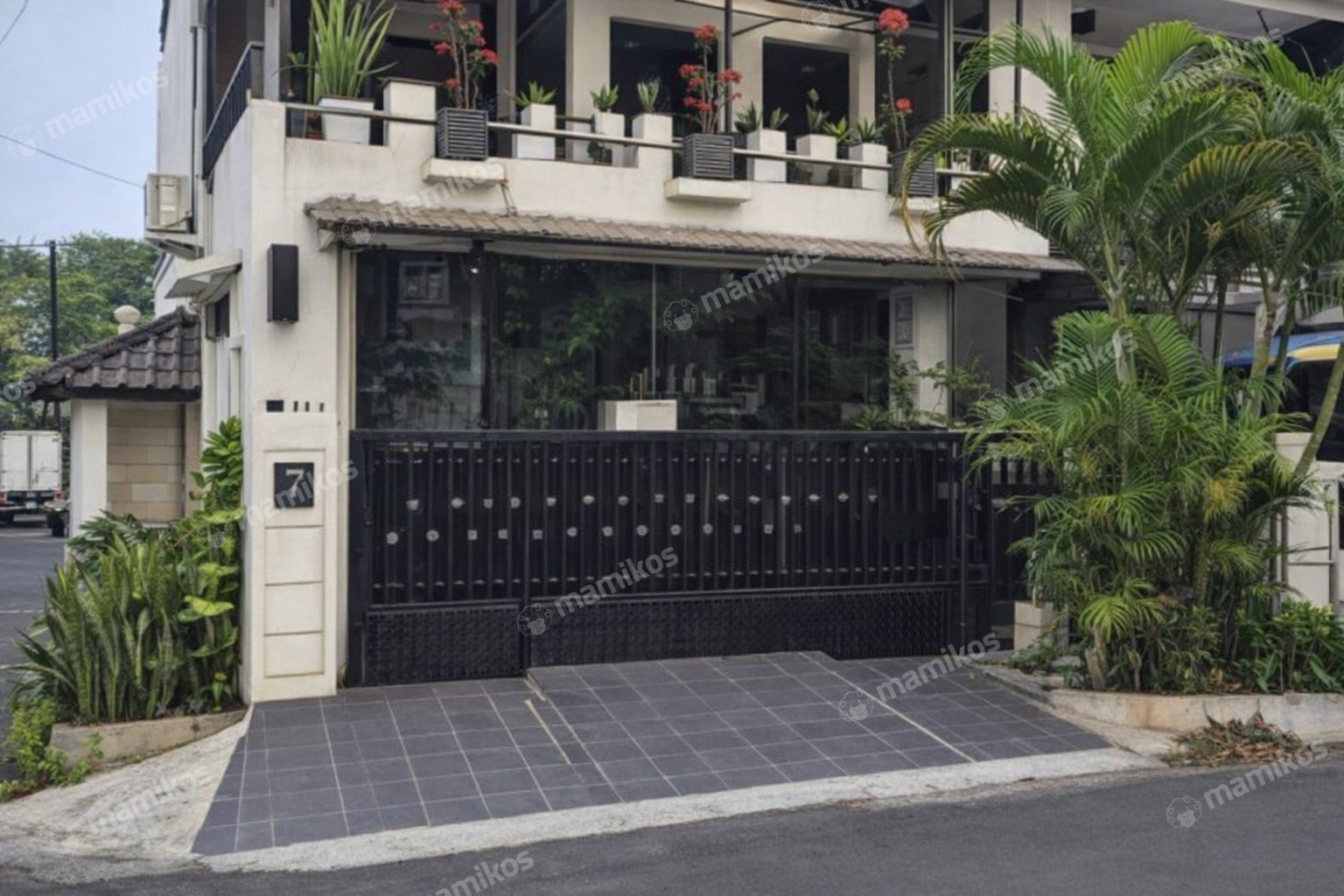 Rumah Sertifikat SHM 5 Kamar Tidur 5 Kamar Mandi Kayu Putih Jakarta Timur