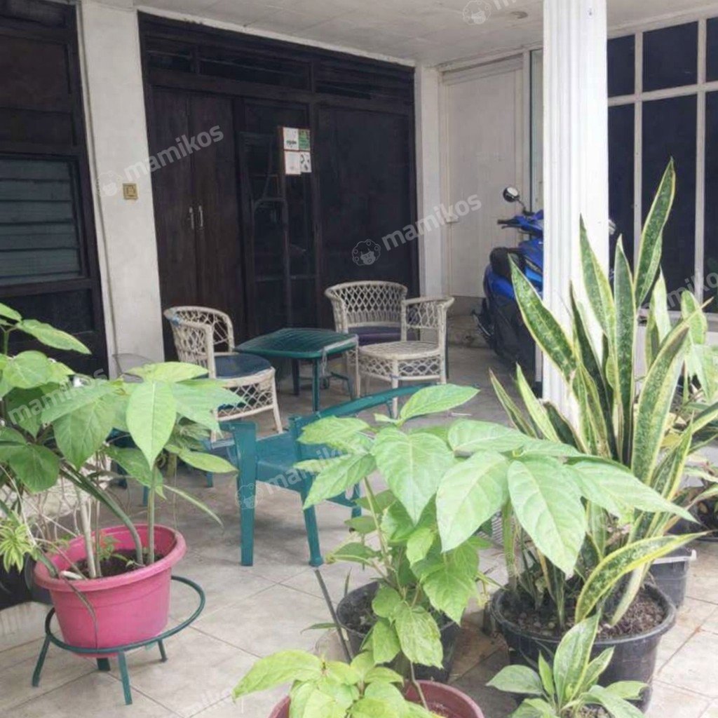 Rumah Sertifikat HGB 11 Kamar Tidur 8 Kamar Mandi Kebayoran Baru Jakarta Selatan - Photo 3