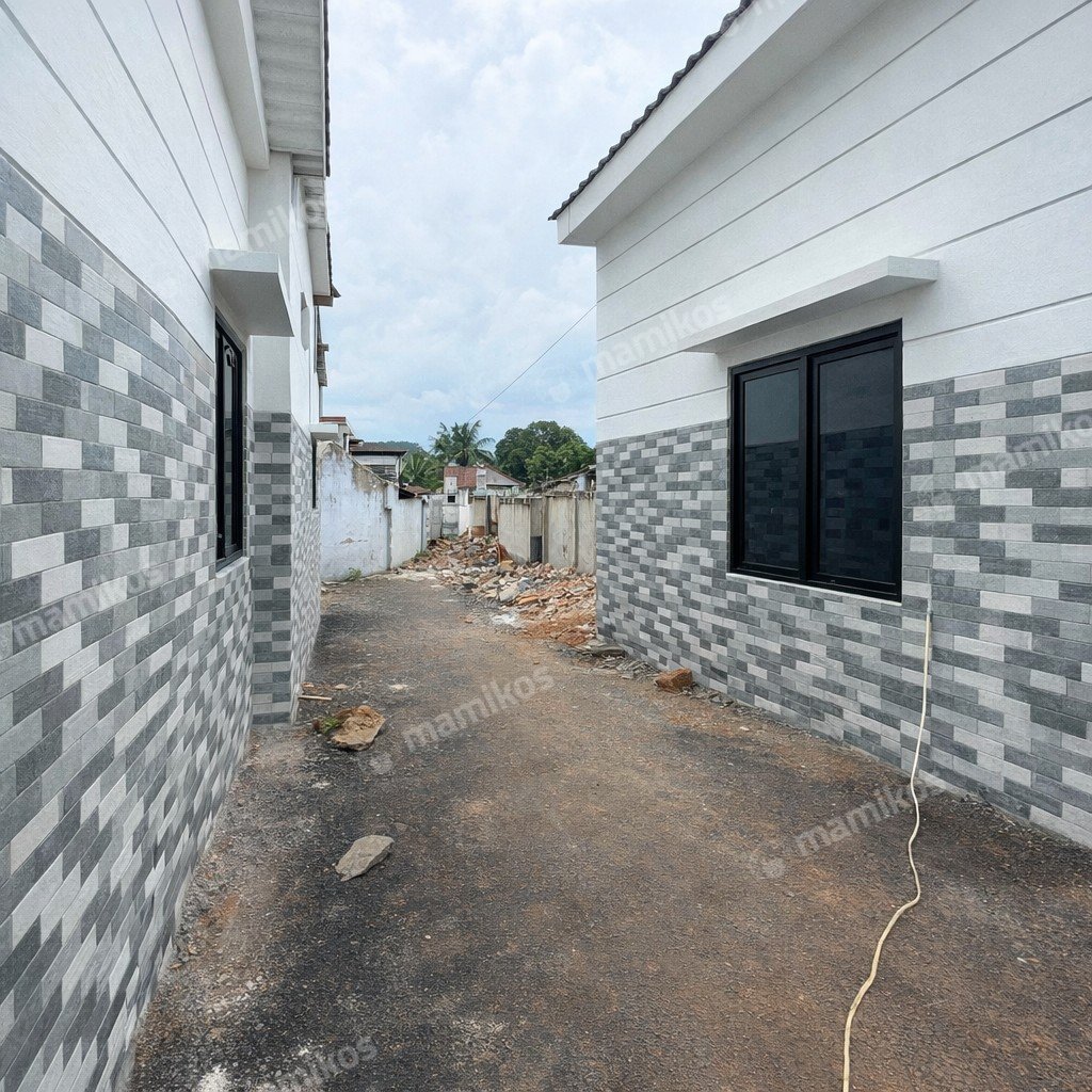 Rumah Sertifikat SHM 2 Kamar Tidur 2 Kamar Mandi Condet Jakarta Timur - Photo 4