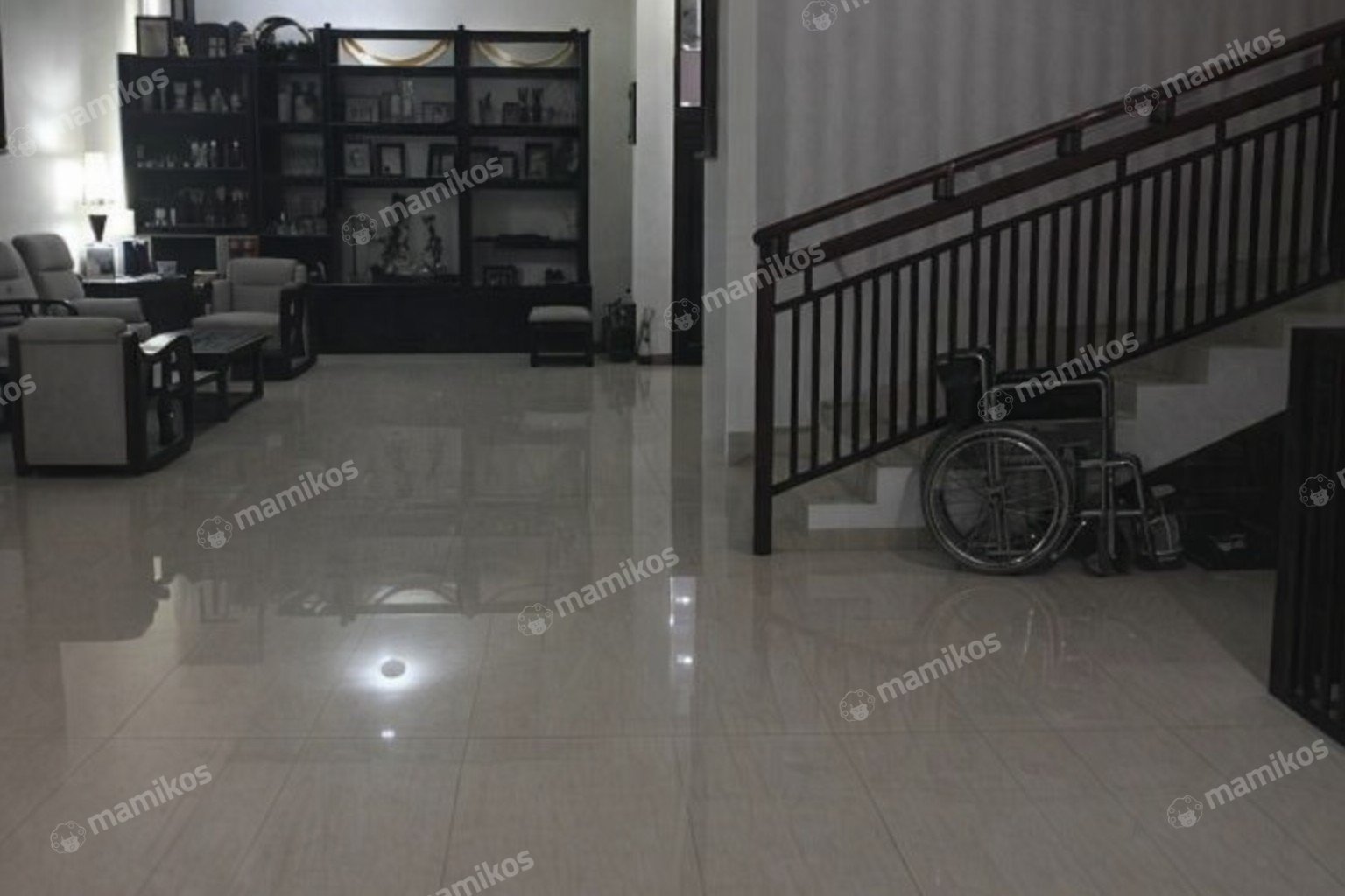 Rumah 7 Kamar Tidur 7 Kamar Mandi 1 Lantai Kebon Jeruk Jakarta Barat