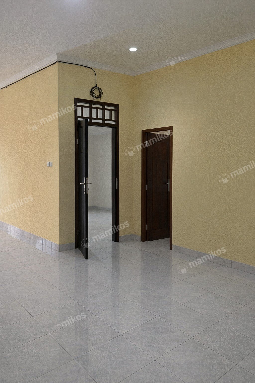 Rumah Sertifikat SHM 2 Kamar Tidur 1 Kamar Mandi Kembangan Jakarta Barat - Photo 5