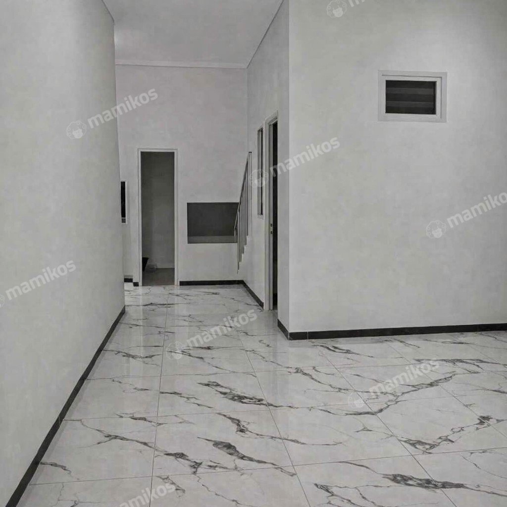 Rumah Sertifikat SHM 3 Kamar Tidur 3 Kamar Mandi Duri Kosambi Jakarta Barat - Photo 3
