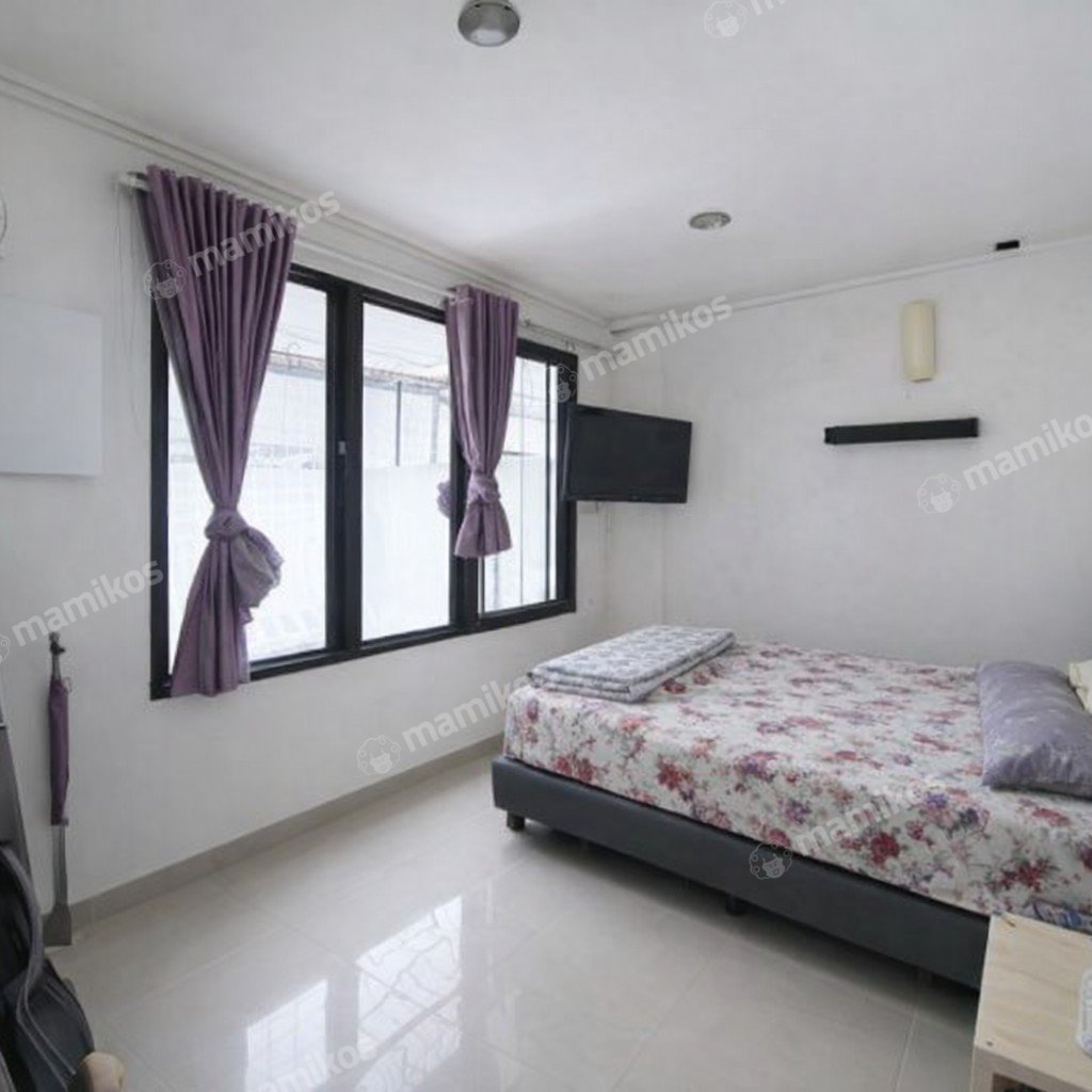 Rumah Sertifikat SHM 4 Kamar Tidur 4 Kamar Mandi Kelapa Gading Jakarta Utara - Photo 5
