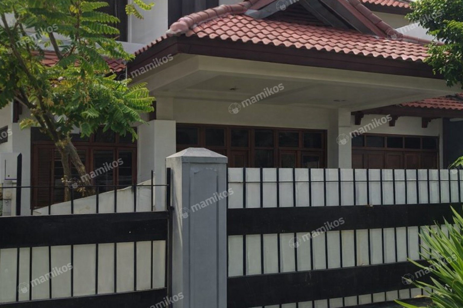 Rumah Sertifikat SHM 5 Kamar Tidur 3 Kamar Mandi Cipete Jakarta Selatan
