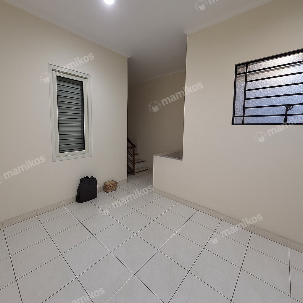 Rumah Sertifikat SHM 4 Kamar Tidur 4 Kamar Mandi Green Ville Jakarta Barat - Photo 4