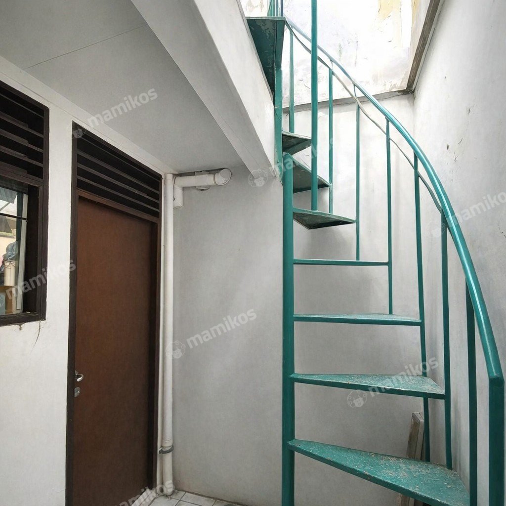 Rumah Sertifikat SHM 3 Kamar Tidur 1 Kamar Mandi Citra Garden Jakarta Barat - Photo 5