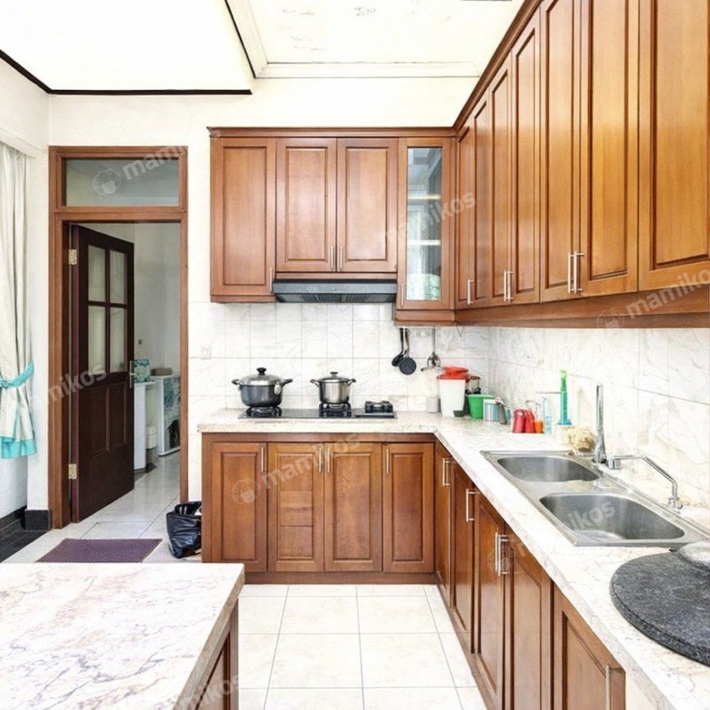 Rumah Sertifikat SHM 6 Kamar Tidur 4 Kamar Mandi Pondok Labu Jakarta Selatan - Photo 5