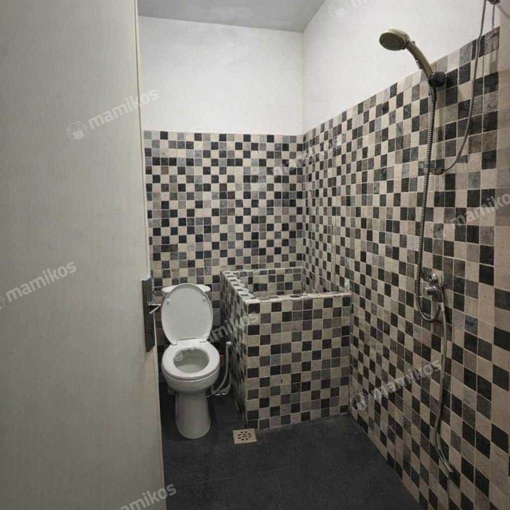 Rumah Sertifikat SHM 5 Kamar Tidur 4 Kamar Mandi Cakung Jakarta Timur - Photo 2