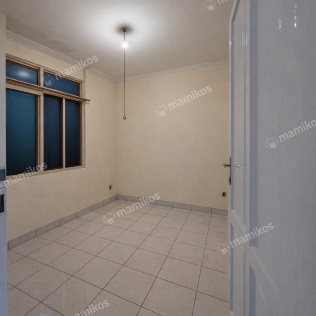 Rumah Sertifikat SHM 5 Kamar Tidur 4 Kamar Mandi Cakung Jakarta Timur - Photo 5