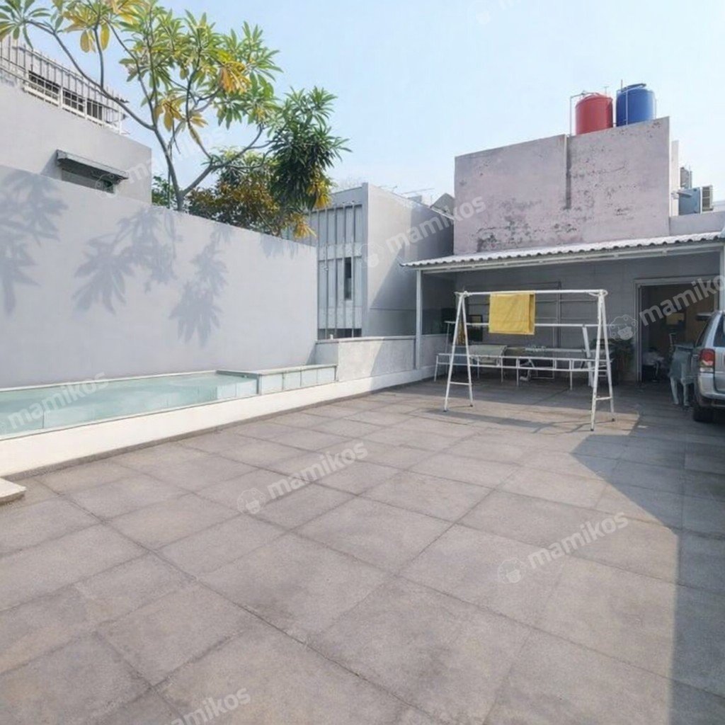 Rumah Sertifikat SHM 3 Kamar Tidur 3 Kamar Mandi Kebayoran Baru Jakarta Selatan - Photo 4