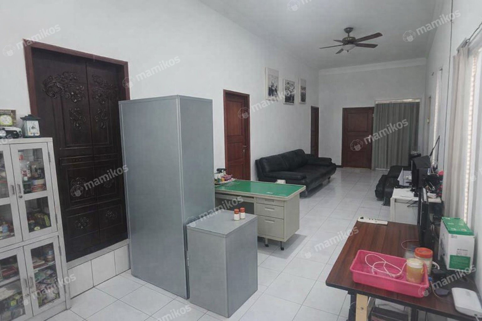 Rumah Sertifikat SHM 5 Kamar Tidur 5 Kamar Mandi Tanjung Duren Jakarta Barat