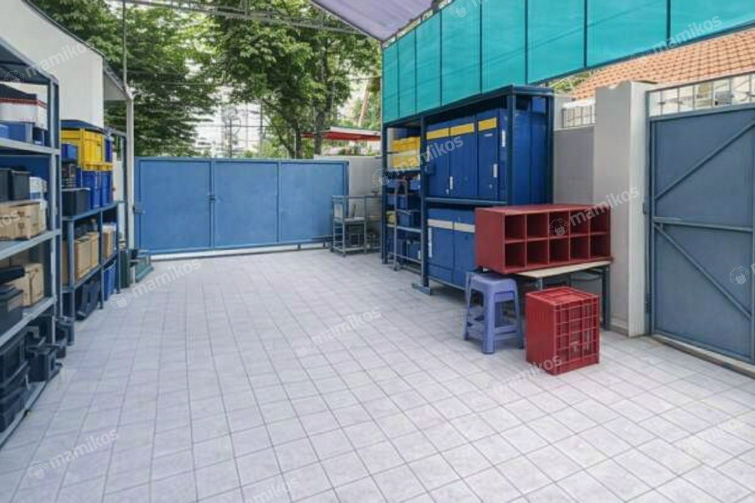 Rumah Sertifikat SHM 5 Kamar Tidur 5 Kamar Mandi Tanjung Duren Jakarta Barat - Photo 3