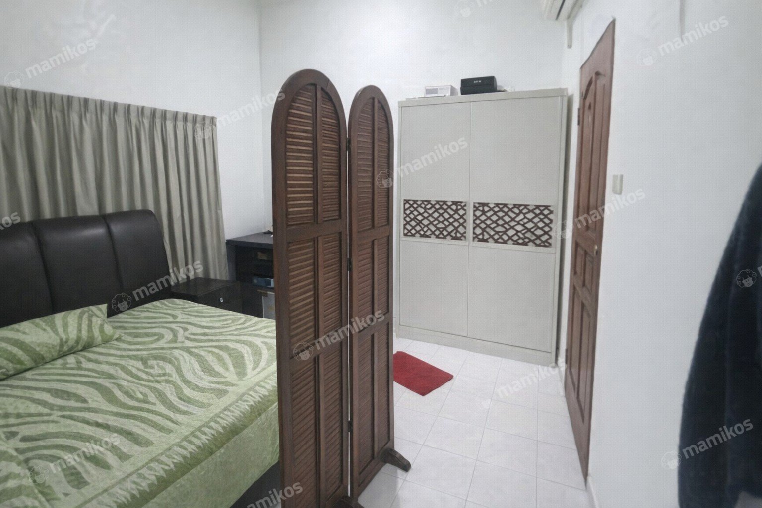 Rumah Sertifikat SHM 5 Kamar Tidur 5 Kamar Mandi Tanjung Duren Jakarta Barat - Photo 5