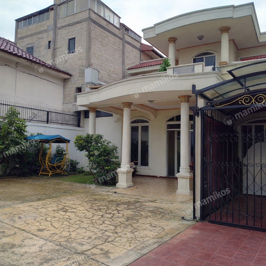 Rumah Sertifikat SHM 8 Kamar Tidur 3 Kamar Mandi Ulujami Jakarta Selatan - Photo 5